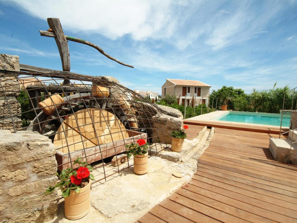 Villa Barcares Petit, Piscina, Jardines Junto A Playa En Alcudia Екстер'єр фото